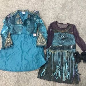 Uma - Descendant disney costume sz 7-8